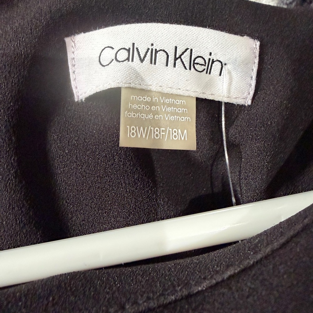 Calvin Klein Black Dress with White Trim - Picture 4 of 5